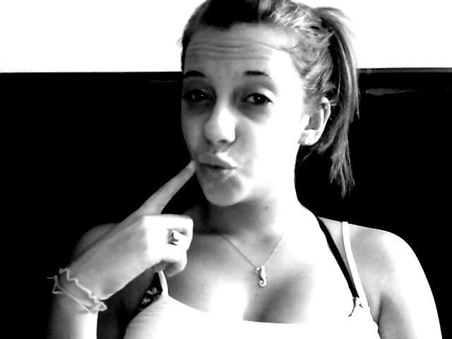 ティーンの胸の谷間 2
 #22097115