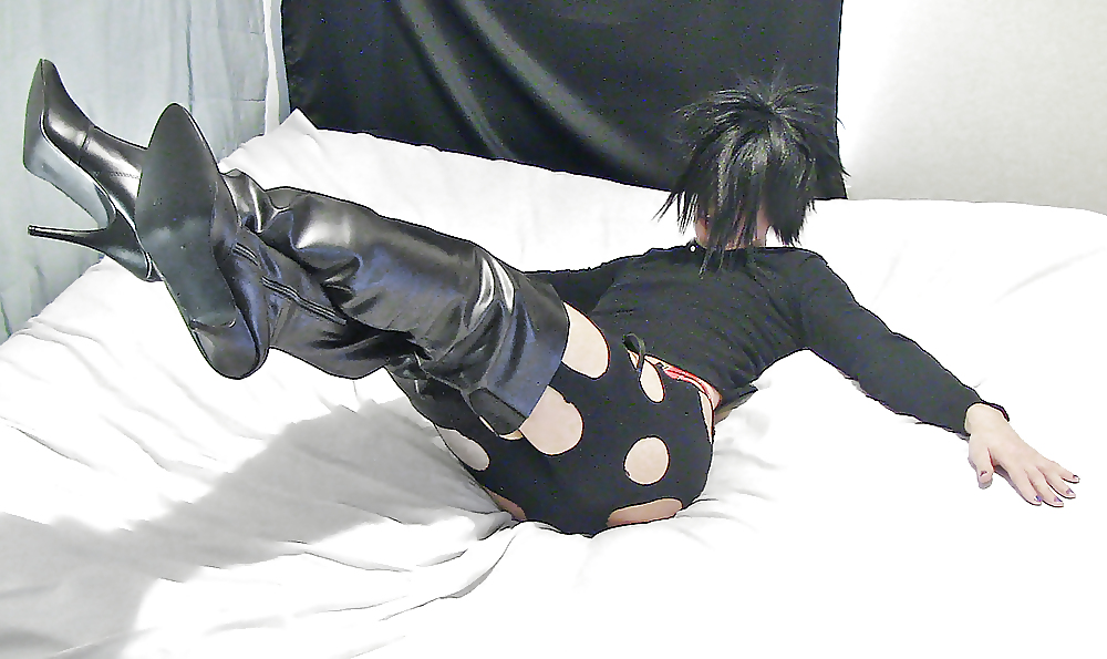 Smooth Goth Beneath Thigh Boots & Ripped Leggings #17812370