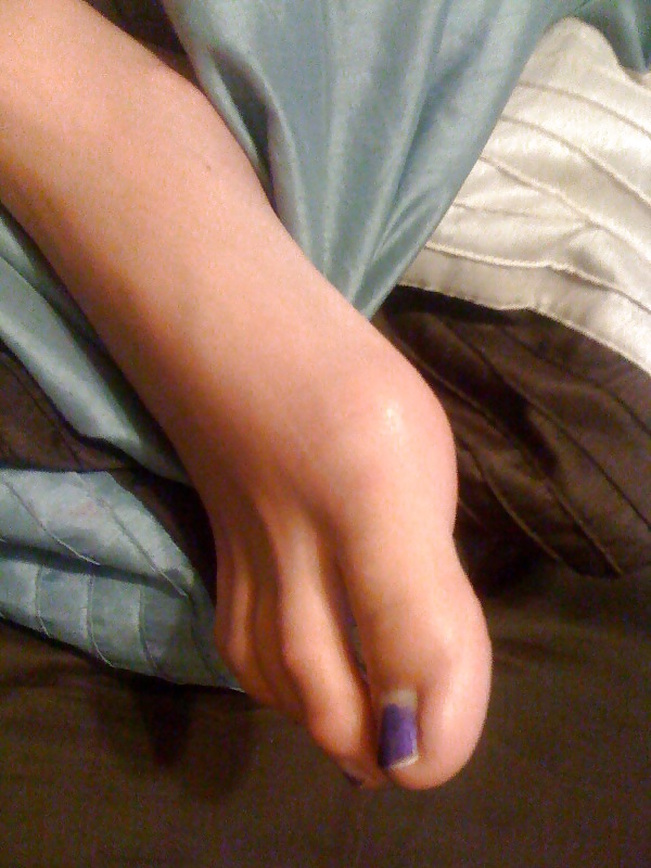 Her toes! #9791784