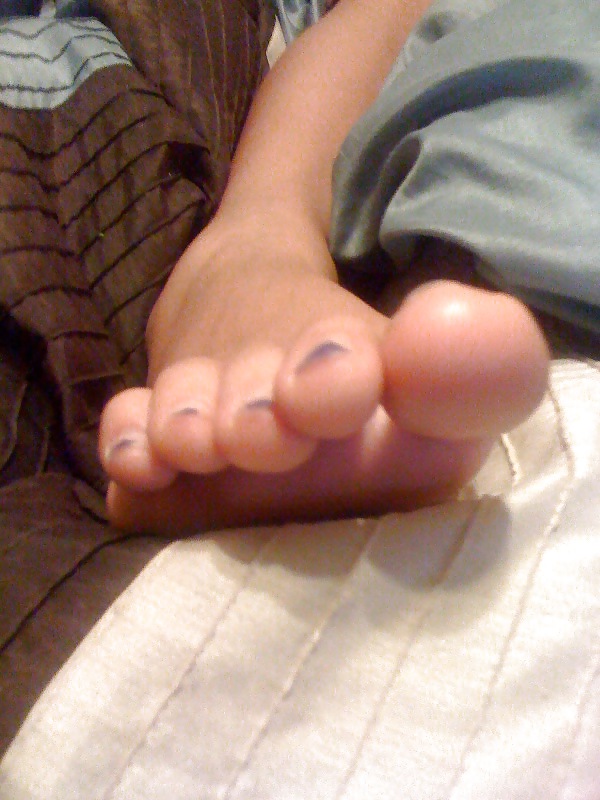 Her toes! #9791811
