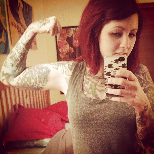 Chicas calientes tatuadas 4
 #13808688