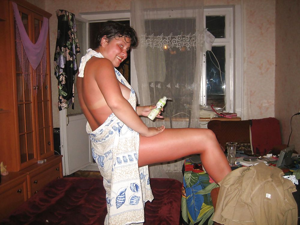 Sun burned girl #4515451