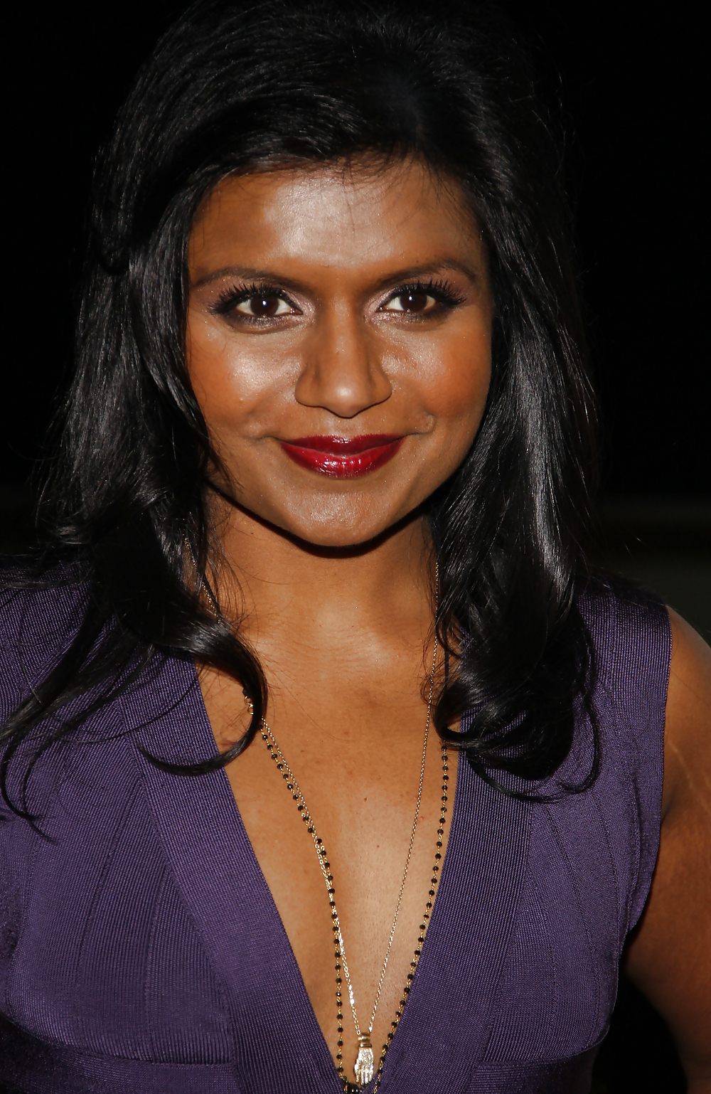 Hot Indian comedian Mindy Kaling - What would you do to her? #16250567