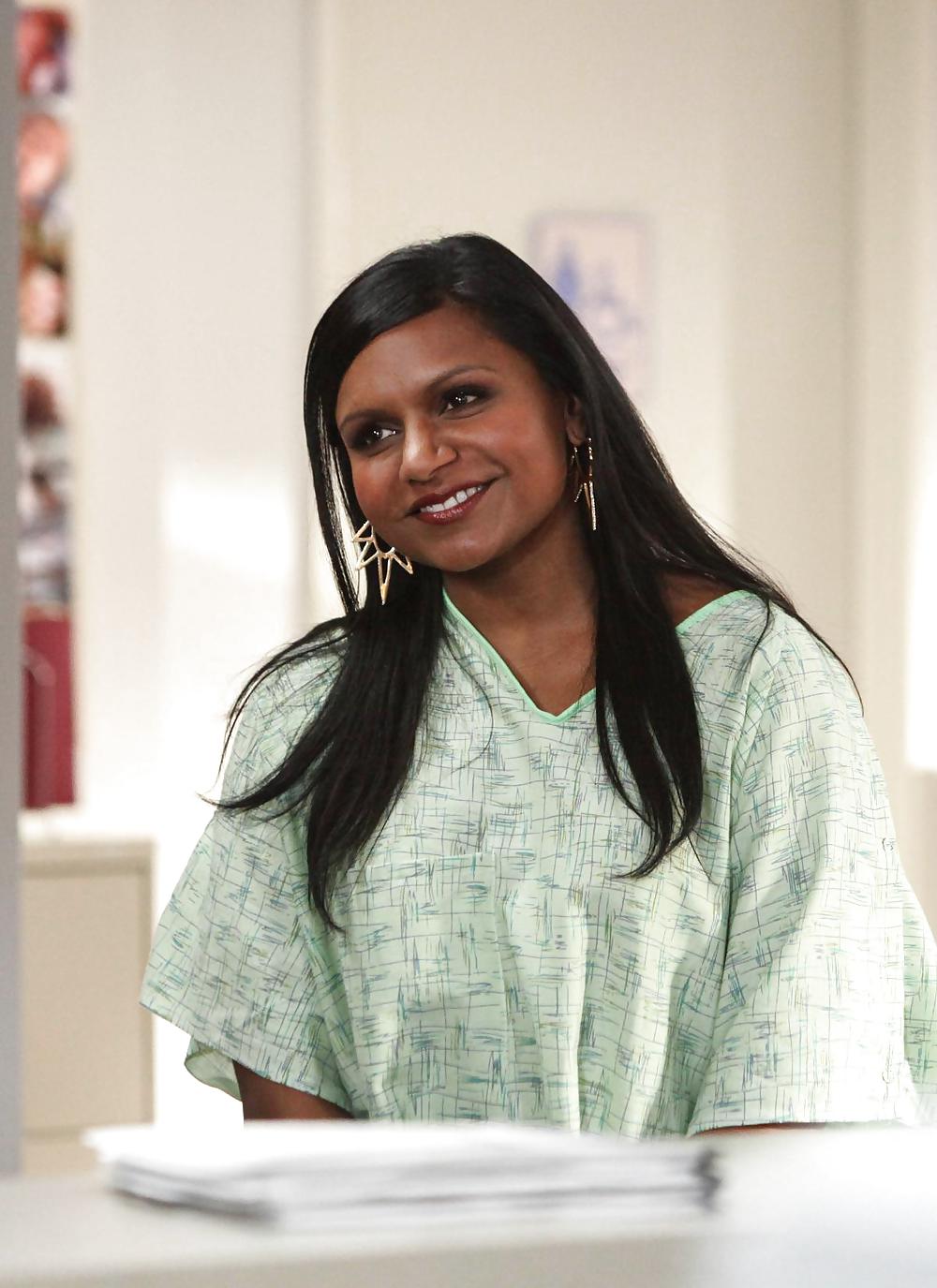 Hot Indian comedian Mindy Kaling - What would you do to her? #16250939