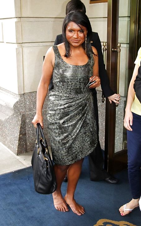 Hot Indian comedian Mindy Kaling - What would you do to her? #16251068