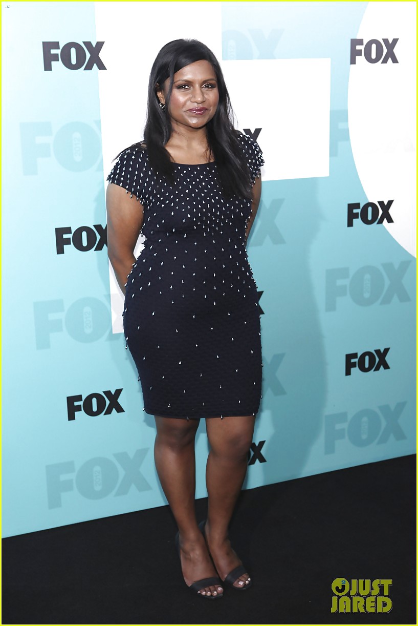 Hot Indian comedian Mindy Kaling - What would you do to her? #16251105