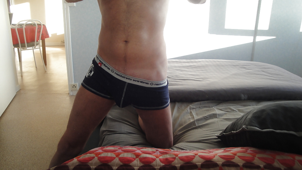 Burlándose de
 #12497252