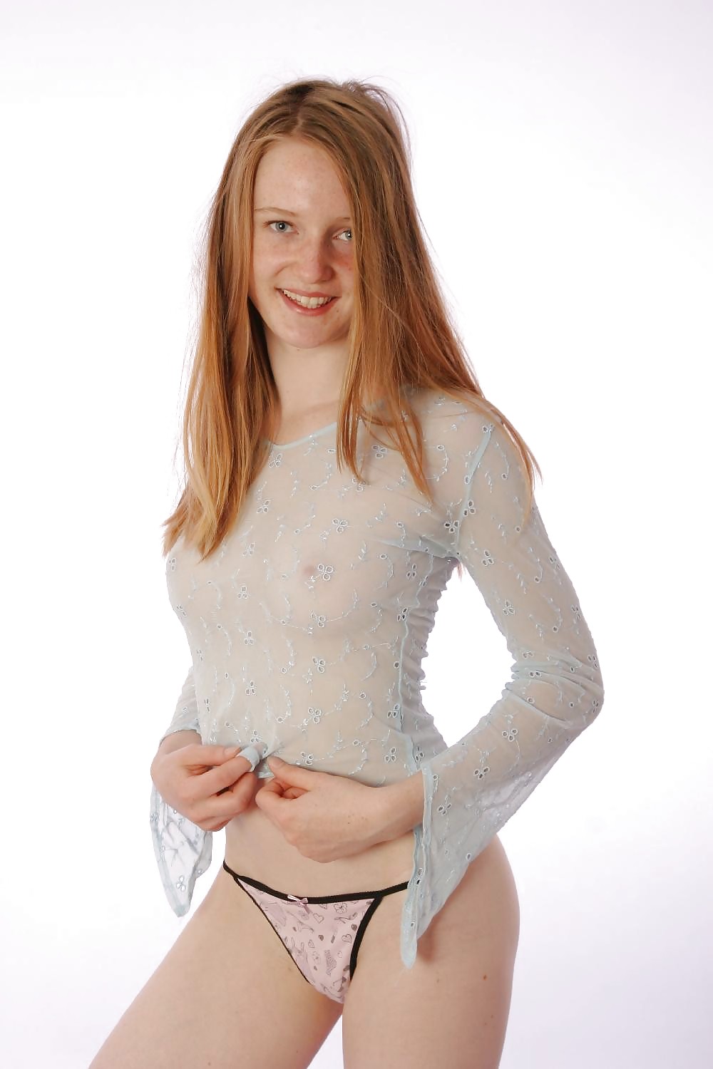Saucy JUNG, SEXY UND SO PERFEKT – KARI IV