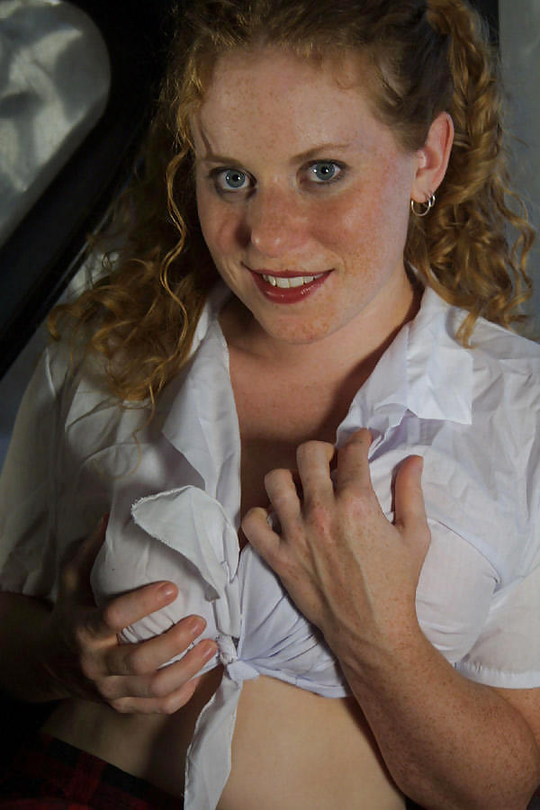 Kira - the beautiful busty redhead iv
 #6223036