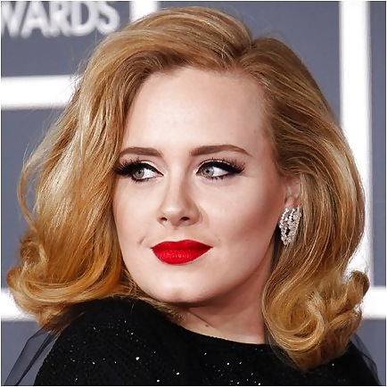 Adele, ¿te la follarías?
 #13245357