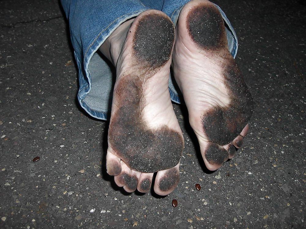 I miei piedi sporchi
 #7344988