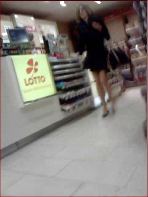 Blond industry lady upskirt #9707461