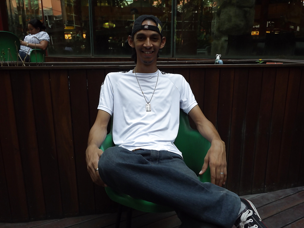 Hola, soy diego (no desnudo)
 #13589635