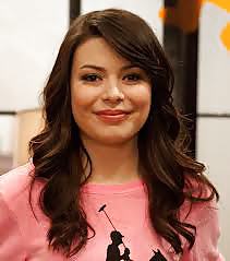 Miranda Cosgrove #21226251