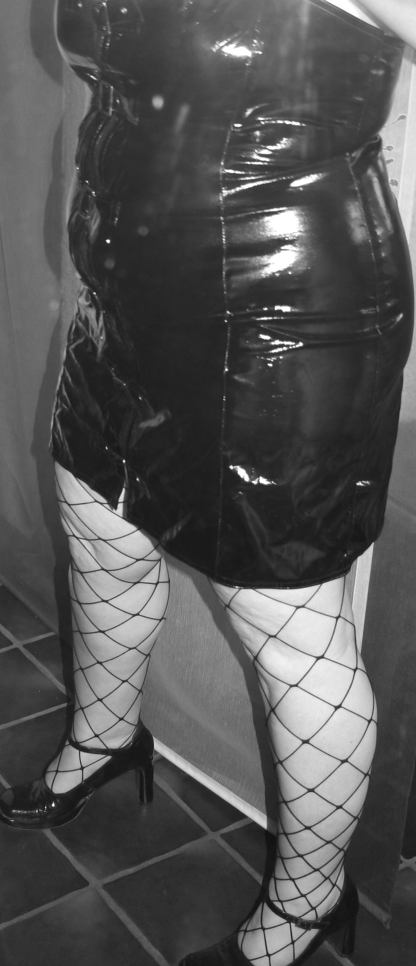 Falta, tacones, netz
 #10075331