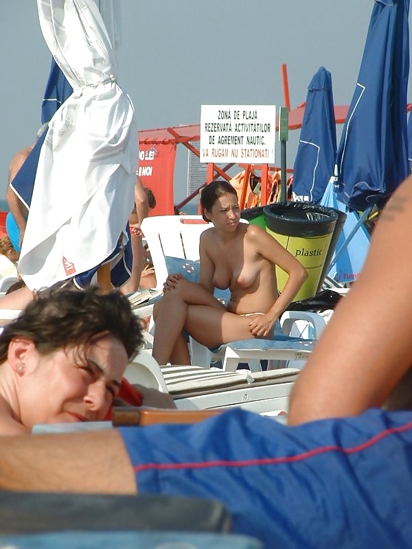 Hot Titten Am Strand 40 #13801541