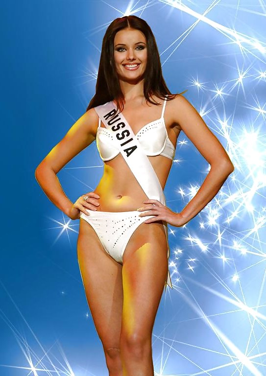 Miss Universum Hot Shots #5146745