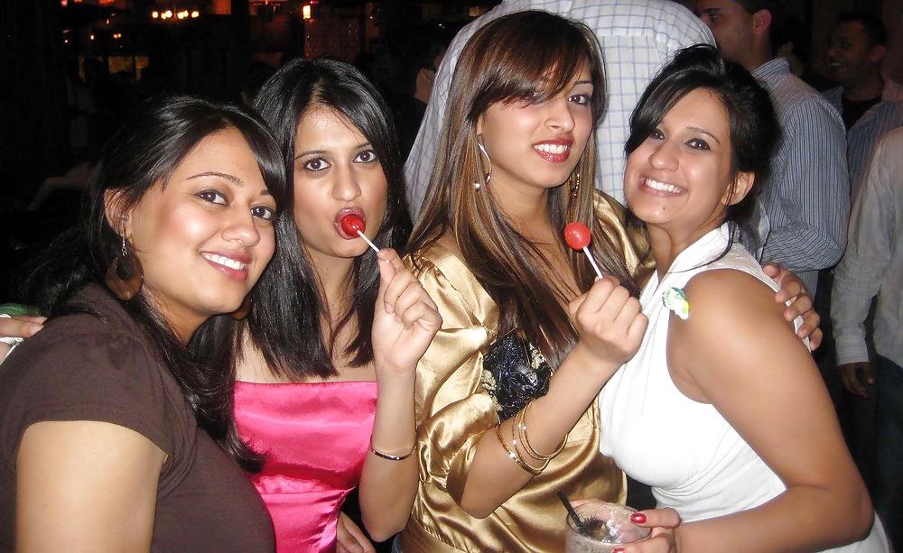 Sexy desi indian and paki girls #1535655