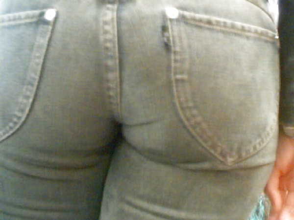 Queens in jeans LXXXXI - Hand- and Blowjobs #8183894