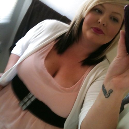 Conocido en línea
 #19166717