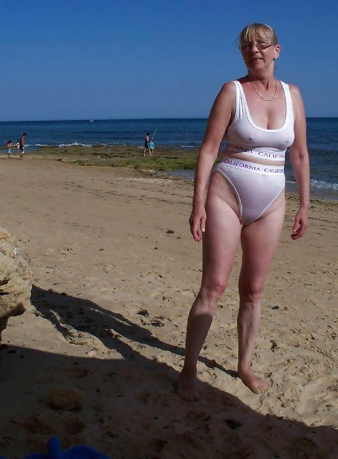 Braless 70.
 #5657786