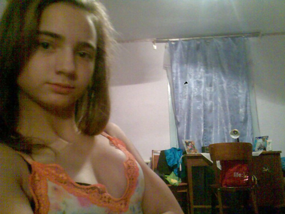 Litle lady #8882394