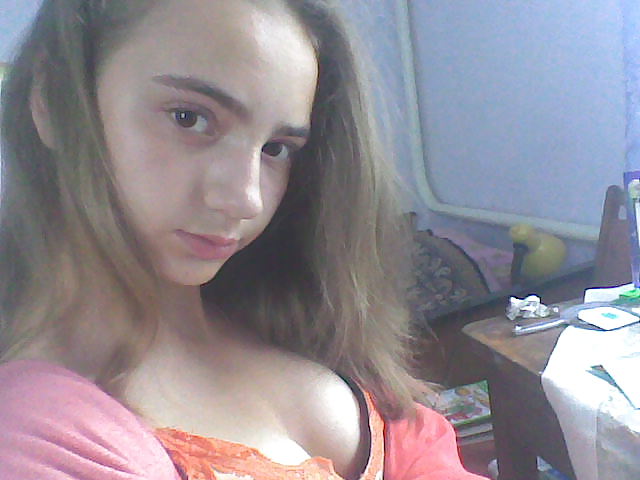 Litle lady #8882396