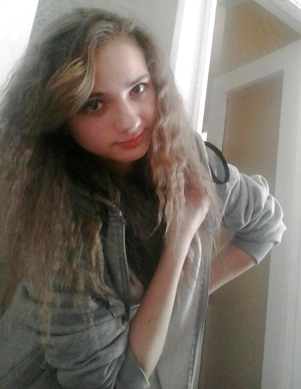Litle lady #8882399