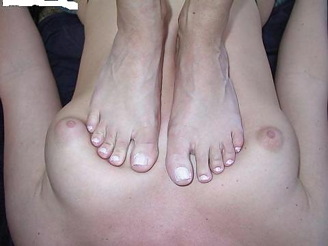 Toes on tits
