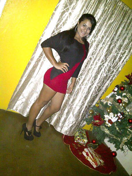 Mujer (amiguitas 40)
 #10952266