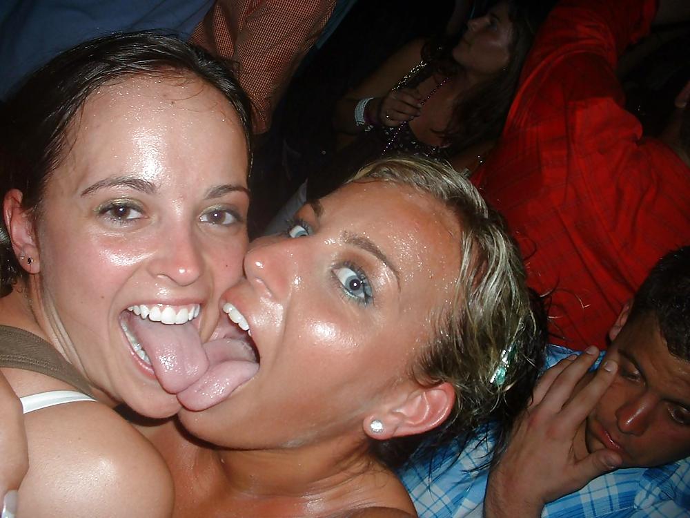 Just kiss #3958827