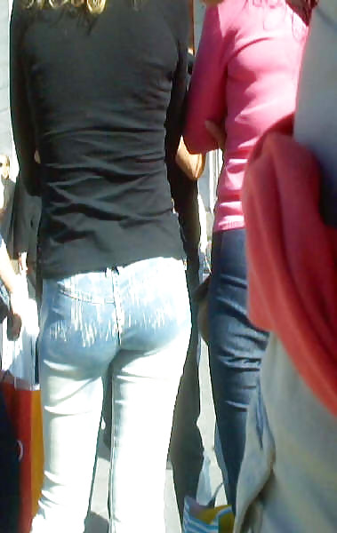 Queens in Jeans LLXV #20109306