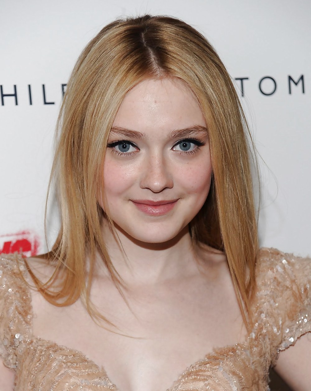 Celeb cum obiettivi: dakota fanning
 #14303607