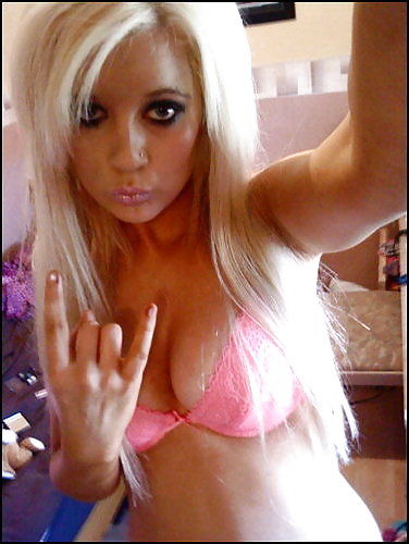 Hot blond girl self pictures