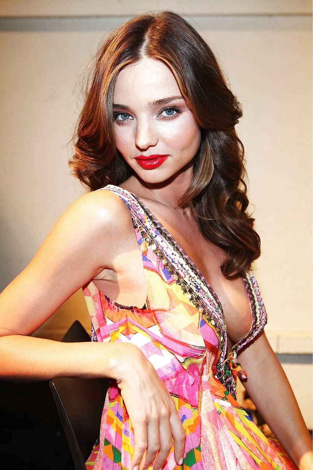 Miranda Kerr Back on The Runway with Her New Boobs #8111301