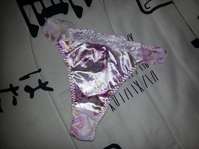 Satin thongs #17539065