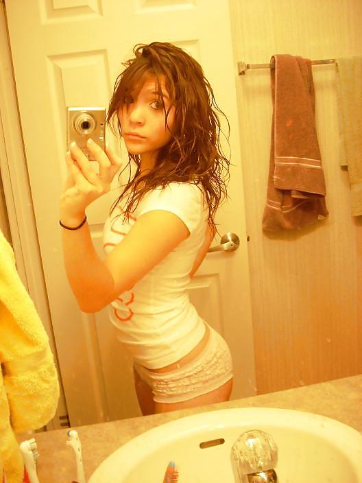 Amy #3825911