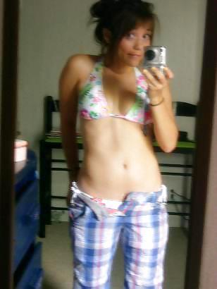 Amy #3825921