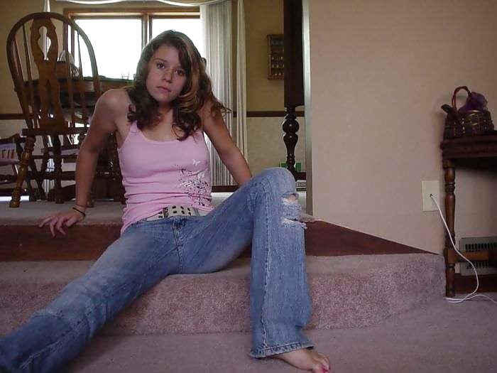 Queens in Jeans LVXXI #16845334