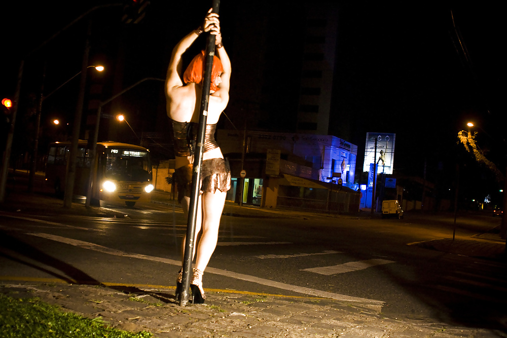 Leonarda Gluck (Leo Gluck) #9353314