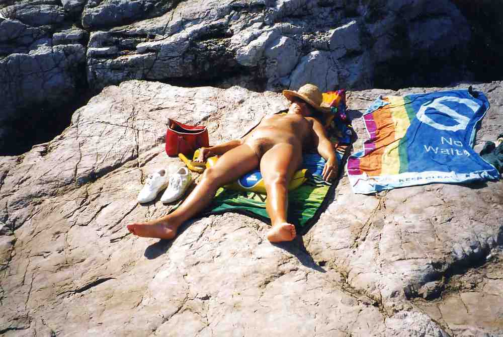 Beach hairy #4105328