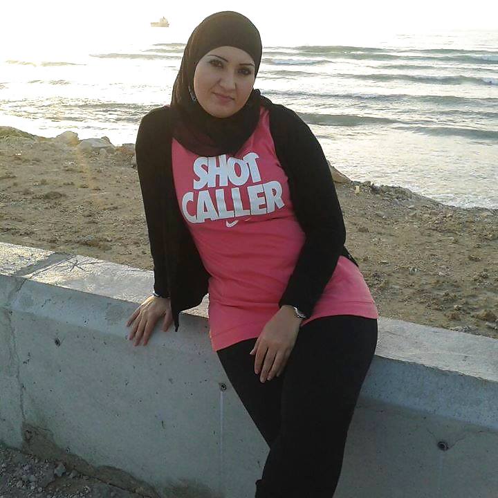 Sexy hijab girls 
 #19036548