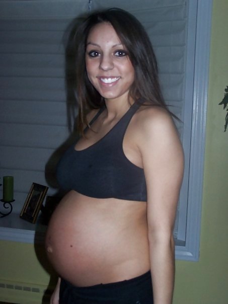 Hot Pregnant Babe #2649103