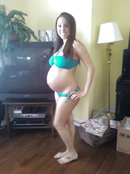 Hot Pregnant Babe #2649112