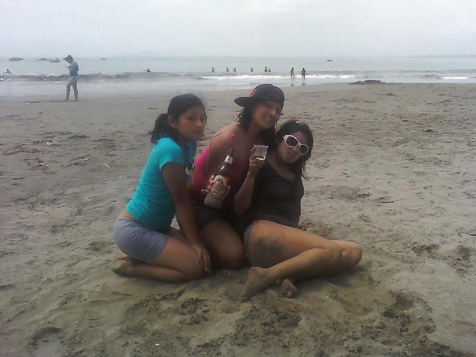 Mujer (amiguitas 19)
 #13038245