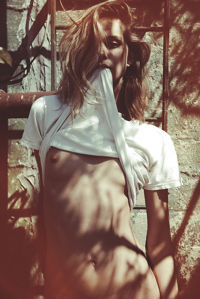 Hermoso 12
 #21392654