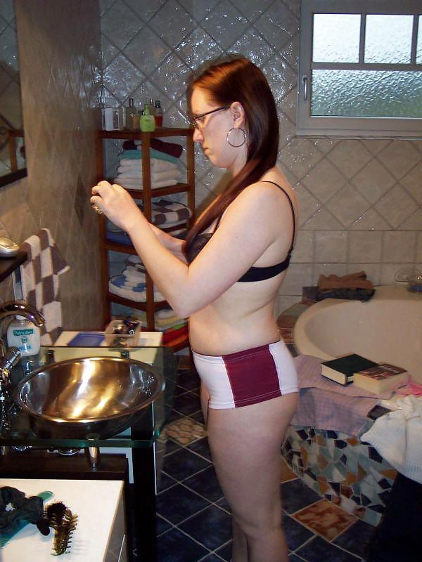 OMG...SHE IS SO DAMN SEXY AND HORNY #9801027
