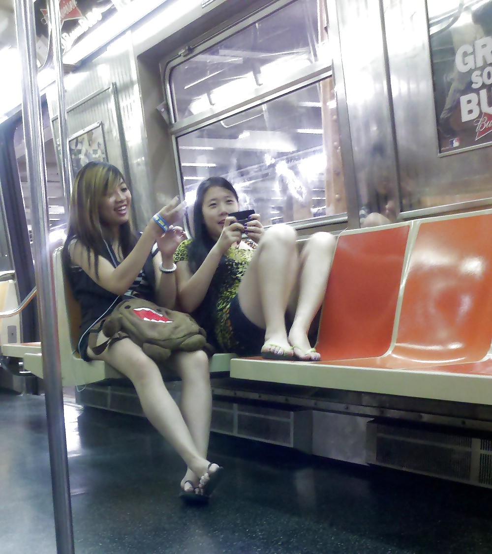 New York Subway Girls Compilation 1 - Legs and Thighs #6590220