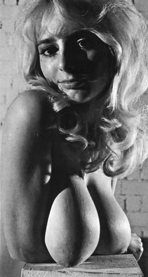 Vintage boobs 5 #9898122