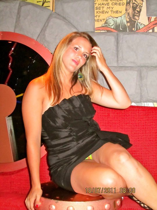 FaceBook Panty Peek 19 #8956721